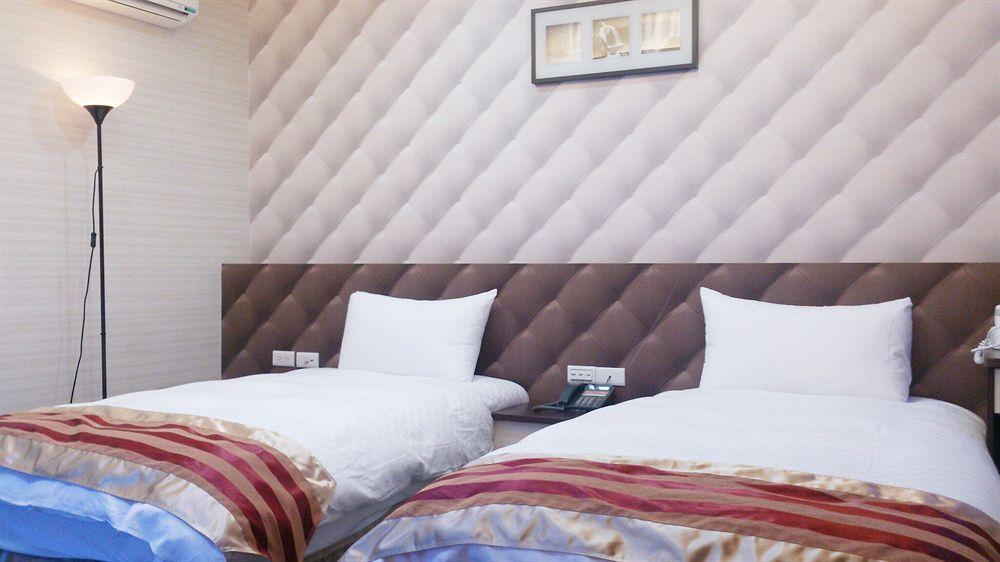 Shun-Yi Business Hotel Цзяи Экстерьер фото