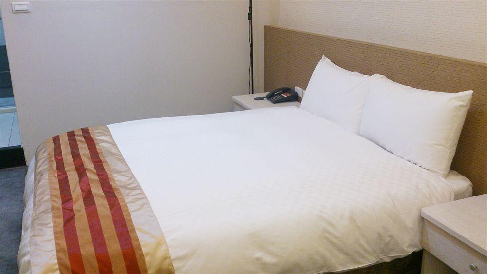 Shun-Yi Business Hotel Цзяи Экстерьер фото